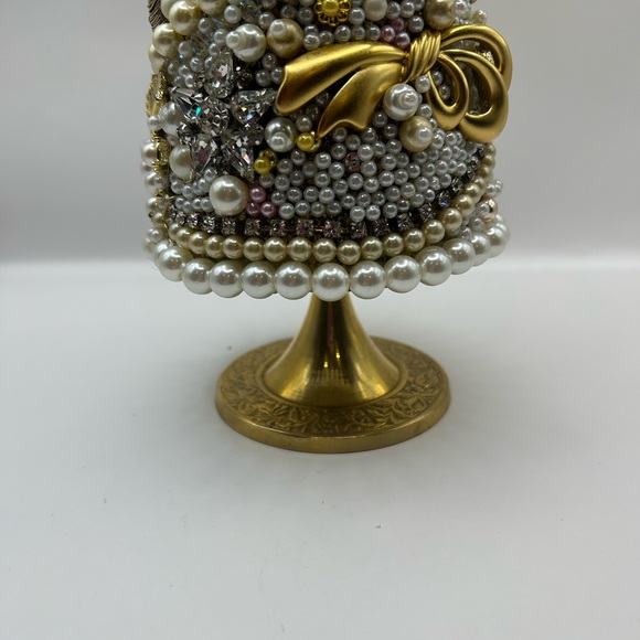 Hand Crafted Upcycled Vintage to Modern Jewelry Christmas Tree - Picture 7 of 13